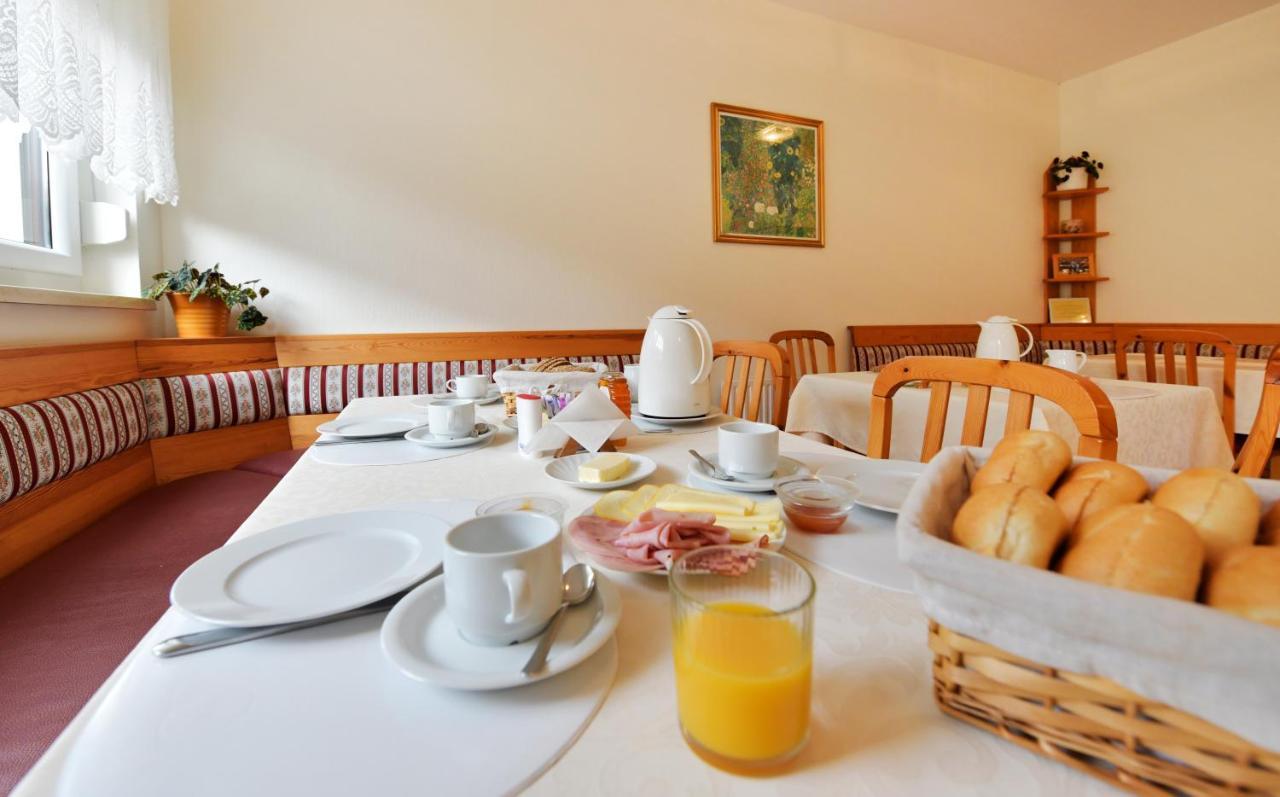 Blumenhof Wegleitner Hotel Илмиц Екстериор снимка