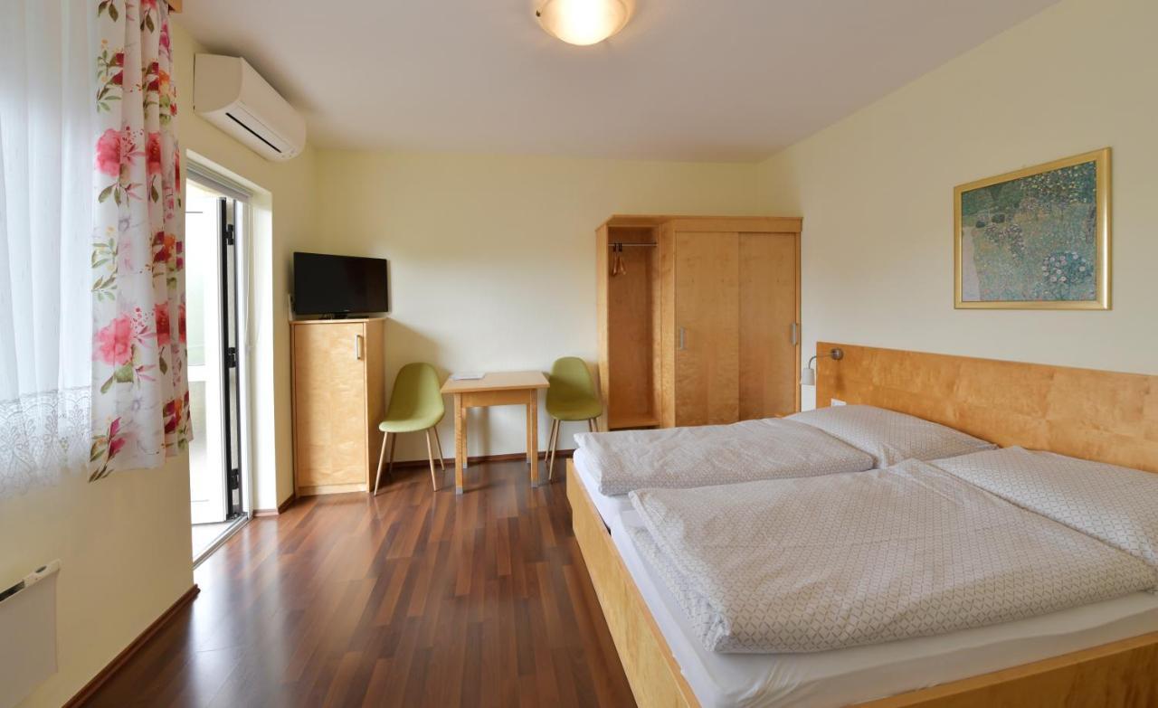 Blumenhof Wegleitner Hotel Илмиц Екстериор снимка