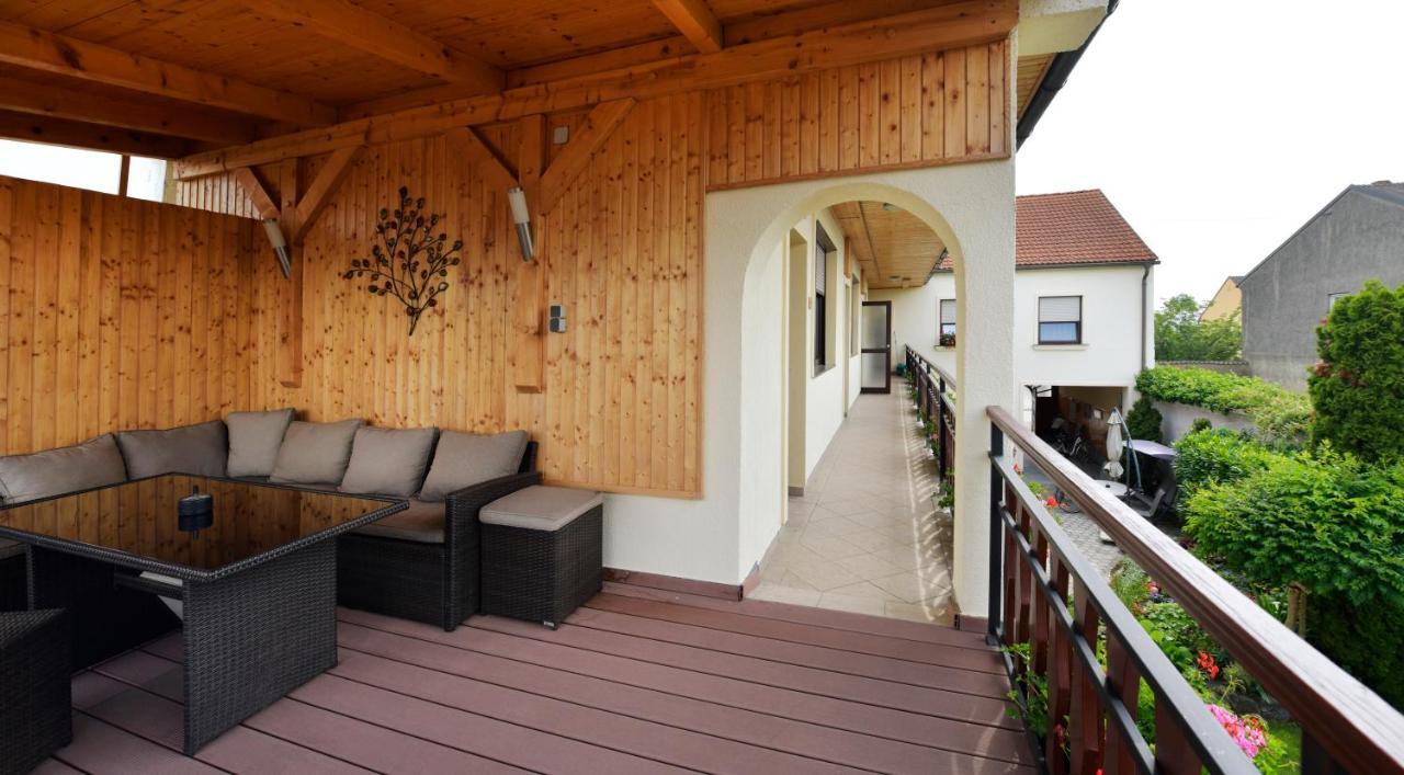 Blumenhof Wegleitner Hotel Илмиц Екстериор снимка
